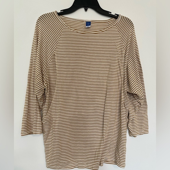 White and mustard maternity shirt with nursing access - Picture 1 of 5